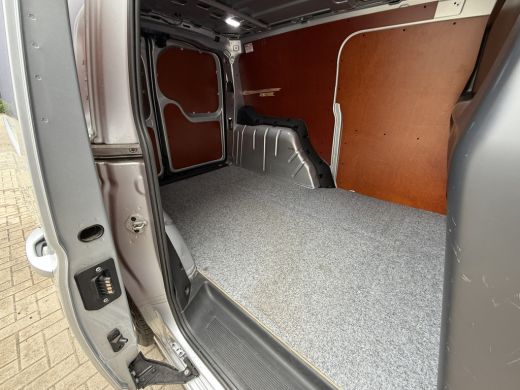 Volkswagen Caddy 2.0 TDI 123PK EURO 6 Style Navigatiesysteem/cruise control ActivLease financial lease