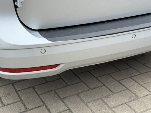 Volkswagen Caddy 2.0 TDI 123PK EURO 6 Style Navigatiesysteem/cruise control ActivLease financial lease