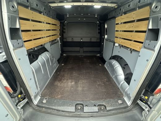 Volkswagen Caddy 2.0 TDI Comfort Cruise control/Navigatie By app connect/trekhaak ActivLease financial lease