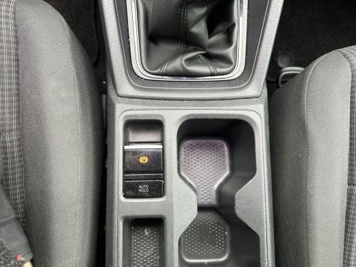 Volkswagen Caddy 2.0 TDI Comfort Cruise control/Navigatie By app connect/trekhaak ActivLease financial lease