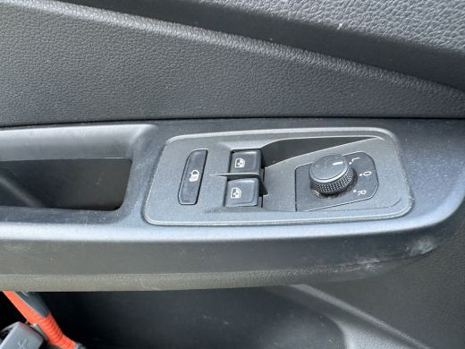 Volkswagen Caddy 2.0 TDI EURO 6 Comfort Cruise Control/apple carplay ActivLease financial lease