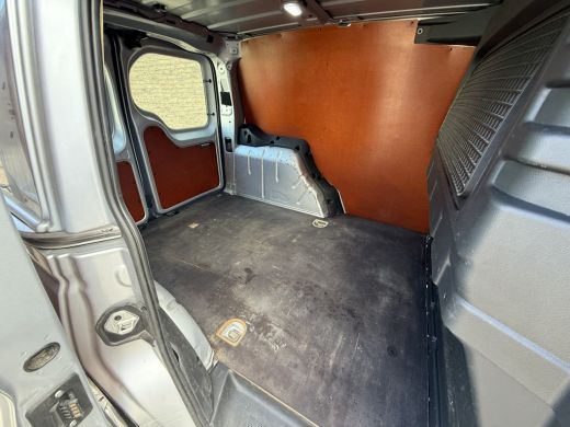 Volkswagen Caddy 2.0 TDI EURO 6 Comfort Navigatie systeem/CarPlay ActivLease financial lease