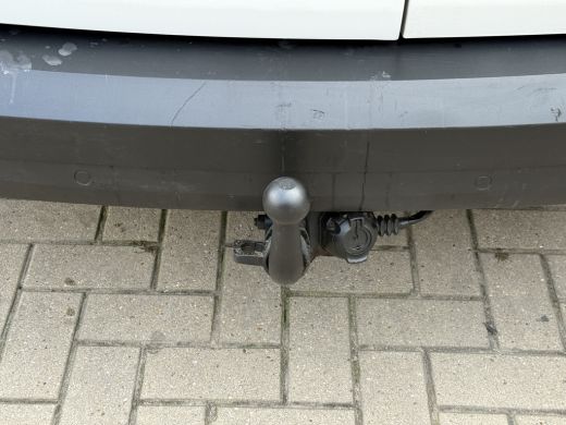 Volkswagen Caddy 2.0 TDI EURO 6 L2H1 BMT Maxi CarPlay/cruise/trekhaak ActivLease financial lease