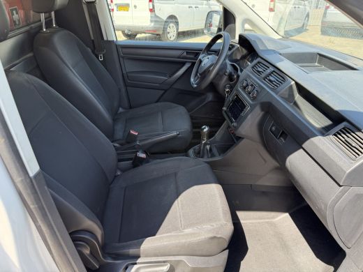 Volkswagen Caddy 2.0 TDI L2H1 BMT EURO6 4Motion Maxi Cruise Control/trekhaak/navigatie systeem ActivLease financial lease