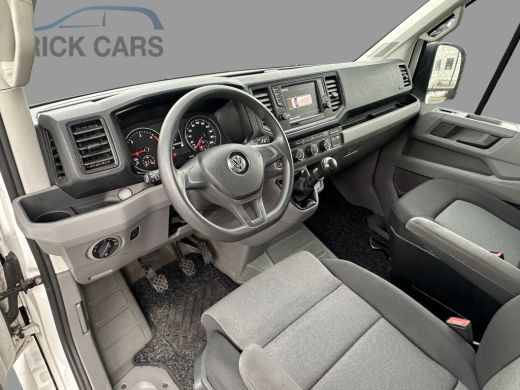Volkswagen Crafter 2.0 TDI 140PK EURO6 L3H3 Trekhaak/cruise/control/app Connect/navi ActivLease financial lease