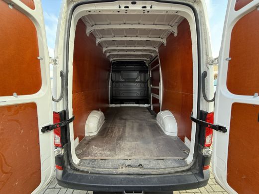 Volkswagen Crafter 30 2.0 177PK TDI Automaat L3H3 Highline EURO6 Achteruitrijcamera/trekhaak/cruise control ActivLease financial lease