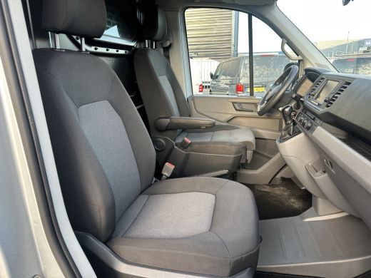 Volkswagen Crafter 30 2.0 TDI 140PK Automaat Euro6 L3H2 Carplay/cruise control/achteruitrijcamera ActivLease financial lease