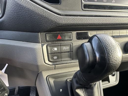 Volkswagen Crafter 30 2.0 TDI 140PK Automaat Euro6 L3H2 Carplay/cruise control/achteruitrijcamera ActivLease financial lease