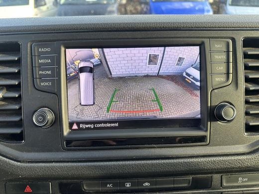 Volkswagen Crafter 30 2.0 TDI 140PK Automaat Euro6 L3H2 Carplay/cruise control/achteruitrijcamera ActivLease financial lease