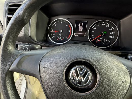 Volkswagen Crafter 35 2.0 TDI 140PK automaat L3H3 EURO6 Achteruitrijcamera/trekhaak/cruise control ActivLease financial lease