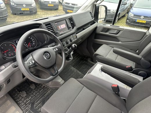 Volkswagen Crafter 35 2.0 TDI 140PK EURO6 L3H3 Achteruitrijcamera /Cruise control/trekhaak ActivLease financial lease