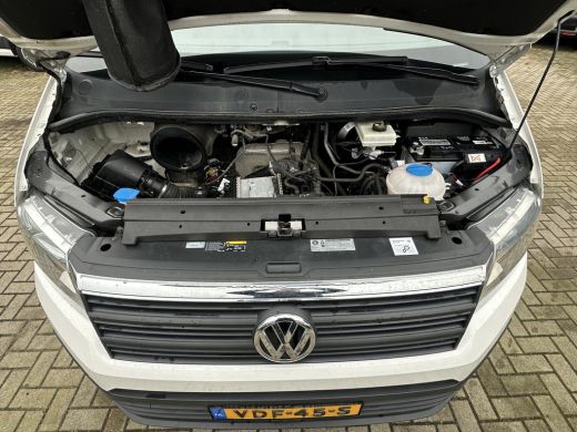 Volkswagen Crafter 35 2.0 TDI 140PK EURO6 L3H3 Achteruitrijcamera /Cruise control/trekhaak ActivLease financial lease