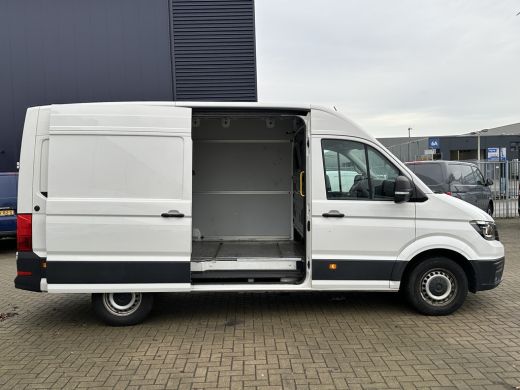 Volkswagen Crafter 35 2.0 TDI 177PK EURO 6 L3H3 Cruise control/apple CarPlay/achteruitrijcamera ActivLease financial lease