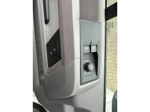 Volkswagen Crafter 35 2.0 TDI 177PK EURO 6 L3H3 Cruise control/apple CarPlay/achteruitrijcamera ActivLease financial lease