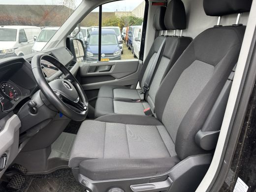 Volkswagen Crafter 35 2.0 TDI 177PK EURO6 L3H3 Nieuwe distributie riem/nieuwe APK/Achteruitrijcamera/trekhaak/app co... ActivLease financial lease