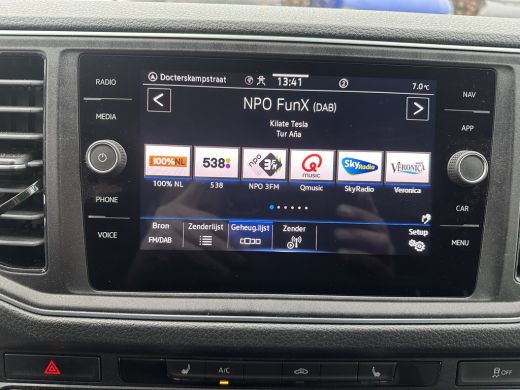 Volkswagen Crafter 35 2.0 TDI 177PK EURO6 L3H3 Nieuwe distributie riem/nieuwe APK/Achteruitrijcamera/trekhaak/app co... ActivLease financial lease