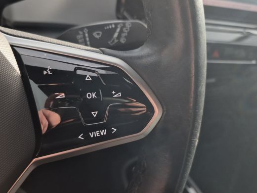 Volkswagen ID.3 First Plus 58 kWh Matrix LED | Stuur + Stoelverwarming | Keyless | Adaptive CC | Full map navigat... ActivLease financial lease