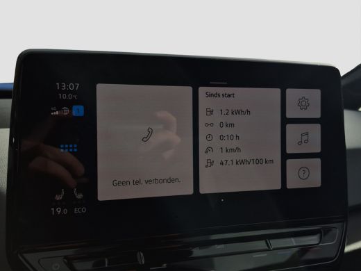 Volkswagen ID.3 First Plus 58 kWh Matrix LED | Stuur + Stoelverwarming | Keyless | Adaptive CC | Full map navigat... ActivLease financial lease