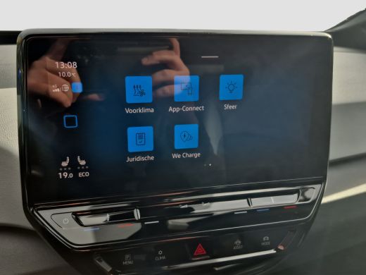 Volkswagen ID.3 First Plus 58 kWh Matrix LED | Stuur + Stoelverwarming | Keyless | Adaptive CC | Full map navigat... ActivLease financial lease