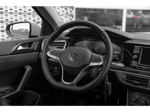 Volkswagen Polo 1.0 TSI Life | Achterlichten LED | Adaptive cruisecontrol (Adaptive Cruise Control) | Airconditio... ActivLease financial lease