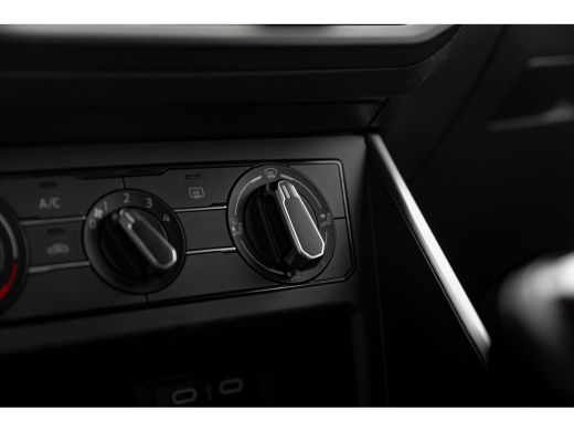 Volkswagen Polo 1.0 TSI Life | Achterlichten LED | Adaptive cruisecontrol (Adaptive Cruise Control) | Airconditio... ActivLease financial lease