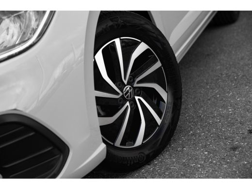 Volkswagen Polo 1.0 TSI Life | Achterlichten LED | Adaptive cruisecontrol (Adaptive Cruise Control) | Airconditio... ActivLease financial lease