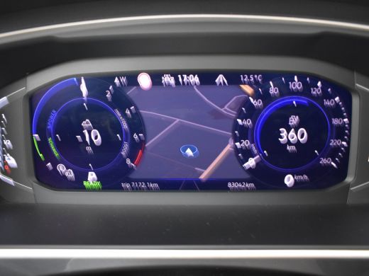 Volkswagen Tiguan 1.4 TSI eHybrid R-Line Business+ l Lederen stoelen incl Memory l Panoramadak l Side Assist l Matr... ActivLease financial lease
