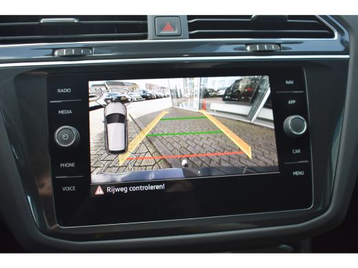 Volkswagen Tiguan 1.5 TSI 150PK DSG-7 Elegance | TREKHAAK | APP. CONNECT | STOELVERWARMING | CAMERA. ACHTER | LED ActivLease financial lease