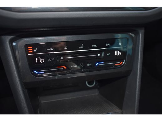 Volkswagen Tiguan 1.5 TSI 150PK DSG-7 Elegance | TREKHAAK | APP. CONNECT | STOELVERWARMING | CAMERA. ACHTER | LED ActivLease financial lease