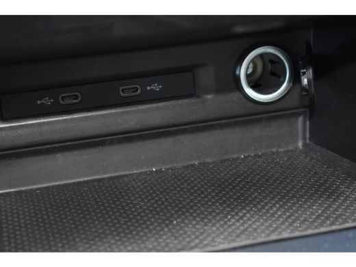 Volkswagen Tiguan 1.5 TSI 150PK DSG-7 Elegance | TREKHAAK | APP. CONNECT | STOELVERWARMING | CAMERA. ACHTER | LED ActivLease financial lease