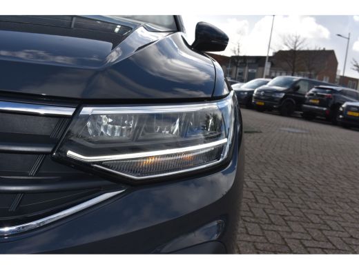 Volkswagen Tiguan 1.5 TSI 150PK DSG-7 Elegance | TREKHAAK | APP. CONNECT | STOELVERWARMING | CAMERA. ACHTER | LED ActivLease financial lease