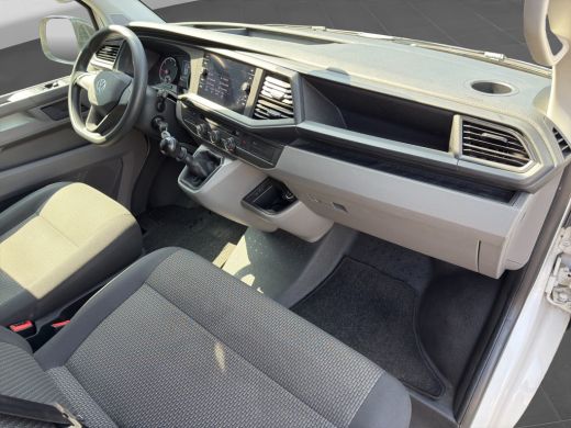Volkswagen Transporter 2.0 TDI 110PK EURO6 L2H1 28 Cruise control/trekhaak/navi ActivLease financial lease