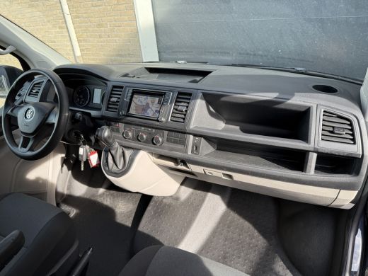 Volkswagen Transporter 2.0 TDI 150PK EURO 6 L1H1 Navigatie systeem/cruise control ActivLease financial lease