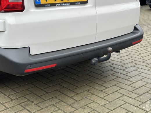 Volkswagen Transporter 2.0 TDI 150PK EURO6 L2H1 DC Automaat/dubbele cabine/navigatie ActivLease financial lease