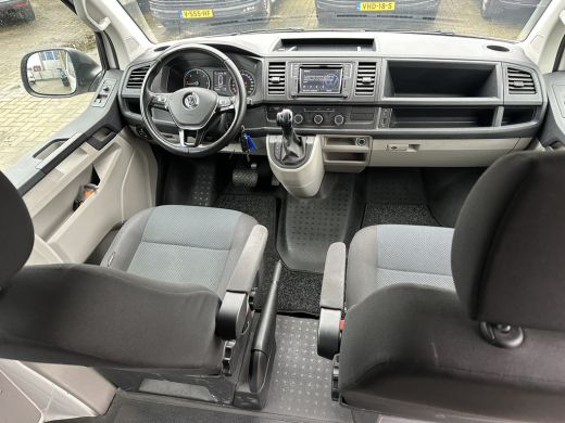 Volkswagen Transporter 2.0 TDI 150PK EURO6 L2H1 DC Automaat/dubbele cabine/navigatie ActivLease financial lease