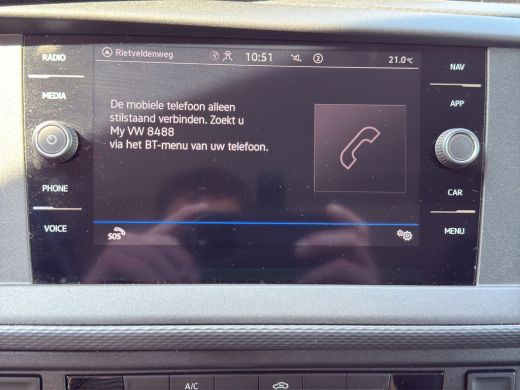 Volkswagen Transporter 2.0 TDI 150PK EURO6L2H1 32 Cruise control/navigatie systeem/trekhaak ActivLease financial lease