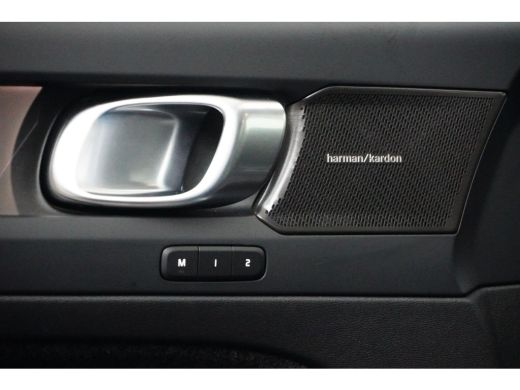 Volvo  XC40 1.5 T5 Recharge R-Design | Harman/Kardon | Panoramadak | Trekhaak | Camera | ActivLease financial lease