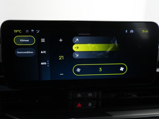 Abarth 600e Turismo Automaat ActivLease financial lease