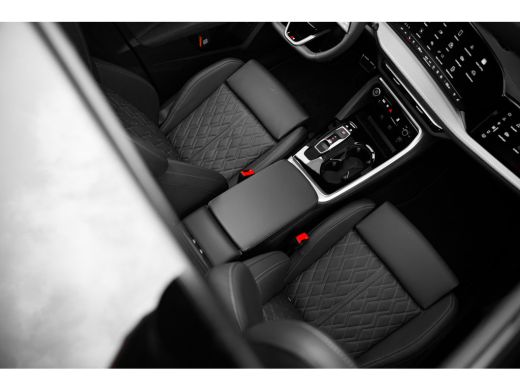 Audi Q5 Sportback 2.0 TFSI e-hybrid quattro S edition Competition | 21" | Panoramadak | S-Sportstoelen | ... ActivLease financial lease