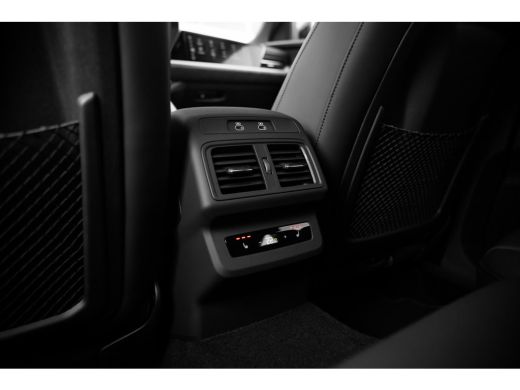 Audi Q5 Sportback 2.0 TFSI e-hybrid quattro S edition Competition | 21" | Panoramadak | S-Sportstoelen | ... ActivLease financial lease
