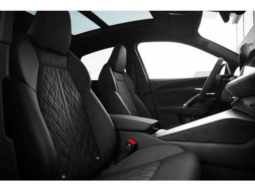 Audi Q5 Sportback 2.0 TFSI e-hybrid quattro S edition Competition | 21" | Panoramadak | S-Sportstoelen | ... ActivLease financial lease