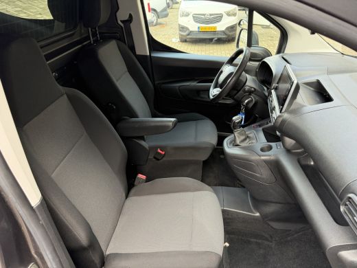 Citroën Berlingo 1.6 100PK EURO 6 BlueHDI Driver CarPlay/trekhaak/achteruitrijcamera ActivLease financial lease