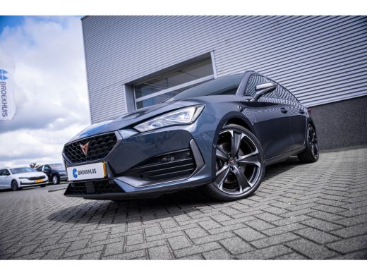 CUPRA Leon Sportstourer 1.4 e-Hybrid VZ Performance 245PK | Lichtmetalen velgen 19" | Trekhaak | ActivLease financial lease