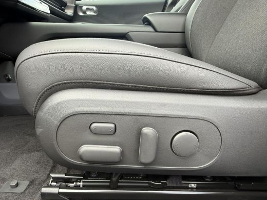 Hyundai IONIQ 6 Business 77.4 kWh Apple Carplay / Android Auto | Stoel & Stuur Verwarming | Camera | LED-Verlicht... ActivLease financial lease