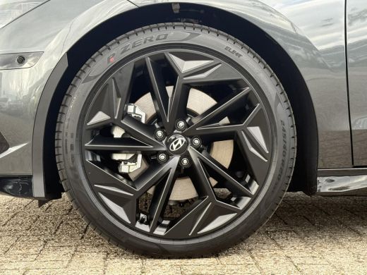 Hyundai IONIQ 6 Business 77.4 kWh Apple Carplay / Android Auto | Stoel & Stuur Verwarming | Camera | LED-Verlicht... ActivLease financial lease