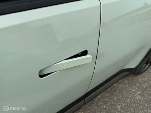 Kia EV3 Plus Nieuwprijs € 39.950,- nu € 3.000,- Demo korting ,€30.500 ex btw , Volledig electrisch rijden... ActivLease financial lease