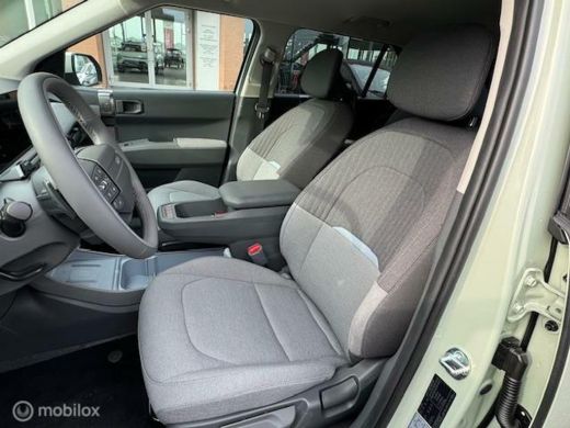 Kia EV3 Plus Nieuwprijs € 39.950,- nu € 3.000,- Demo korting ,€30.500 ex btw , Volledig electrisch rijden... ActivLease financial lease