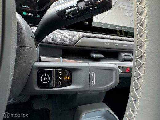 Kia EV3 Plus Nieuwprijs € 39.950,- nu € 3.000,- Demo korting ,€30.500 ex btw , Volledig electrisch rijden... ActivLease financial lease