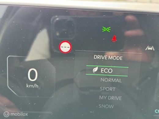 Kia EV3 Plus Nieuwprijs € 39.950,- nu € 3.000,- Demo korting ,€30.500 ex btw , Volledig electrisch rijden... ActivLease financial lease