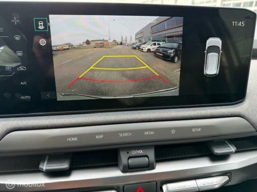 Kia EV3 Plus Nieuwprijs € 39.950,- nu € 3.000,- Demo korting ,€30.500 ex btw , Volledig electrisch rijden... ActivLease financial lease